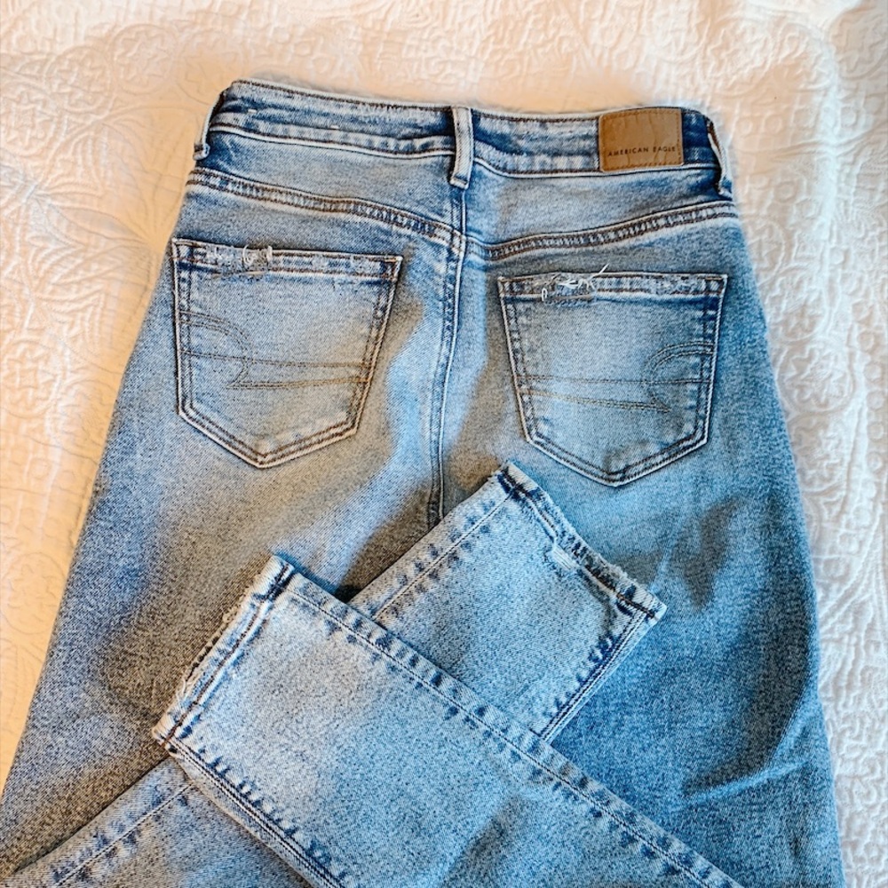 American eagle stretch mom jean